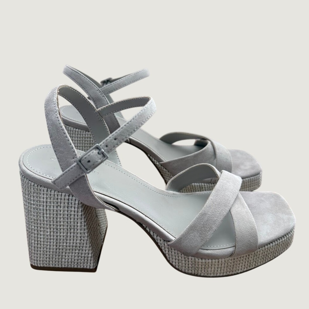 Calvin Klein Drancy Light Grey Suede Sz 9 Platform Block Heel Sandals Square Toe